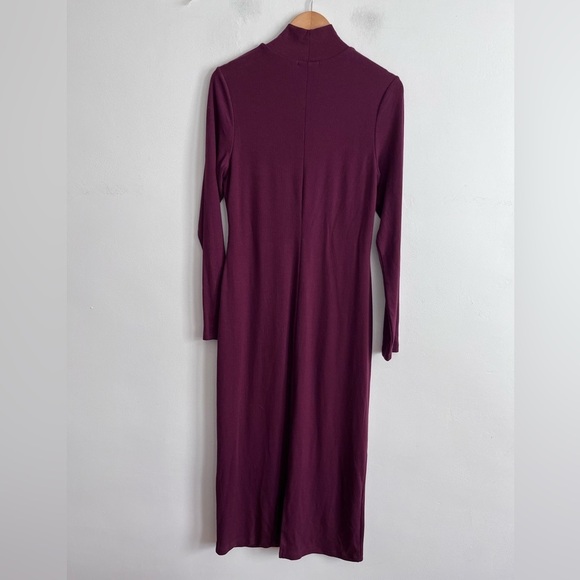 Marine layer Mock Neck Maroon Lexi Ribbed Midi dress - Picture 3 of 7